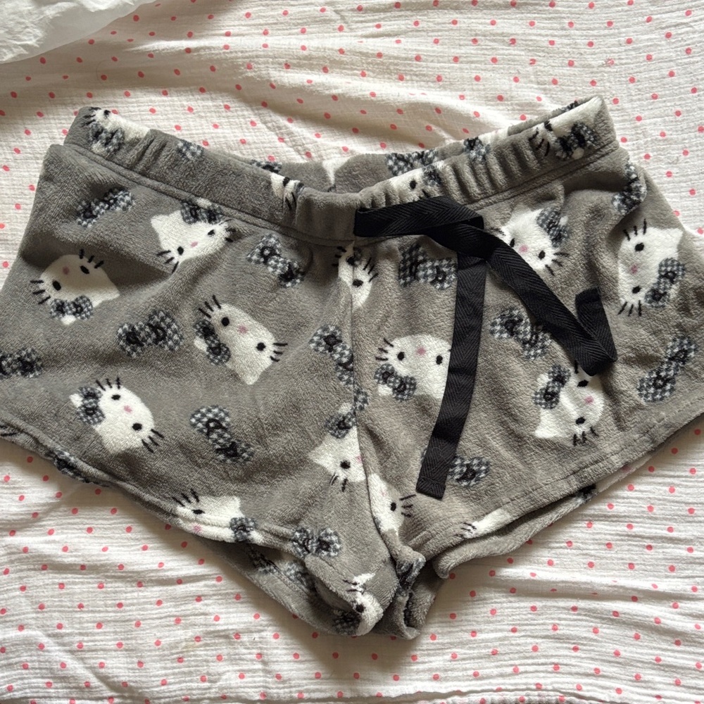 Hello Kitty Gray Fleece Women's Shorts
